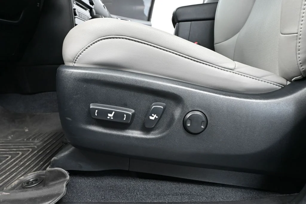2023 Lexus GX Base - Photo 21