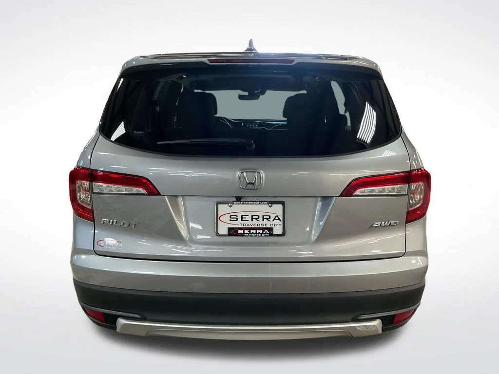 Used 2022  Honda EX-L image 4