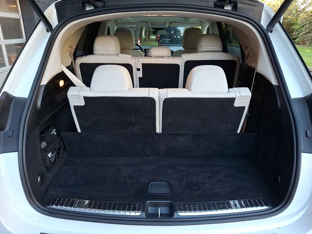 Used 2021 White Mercedes-Benz GLE 350 image 30