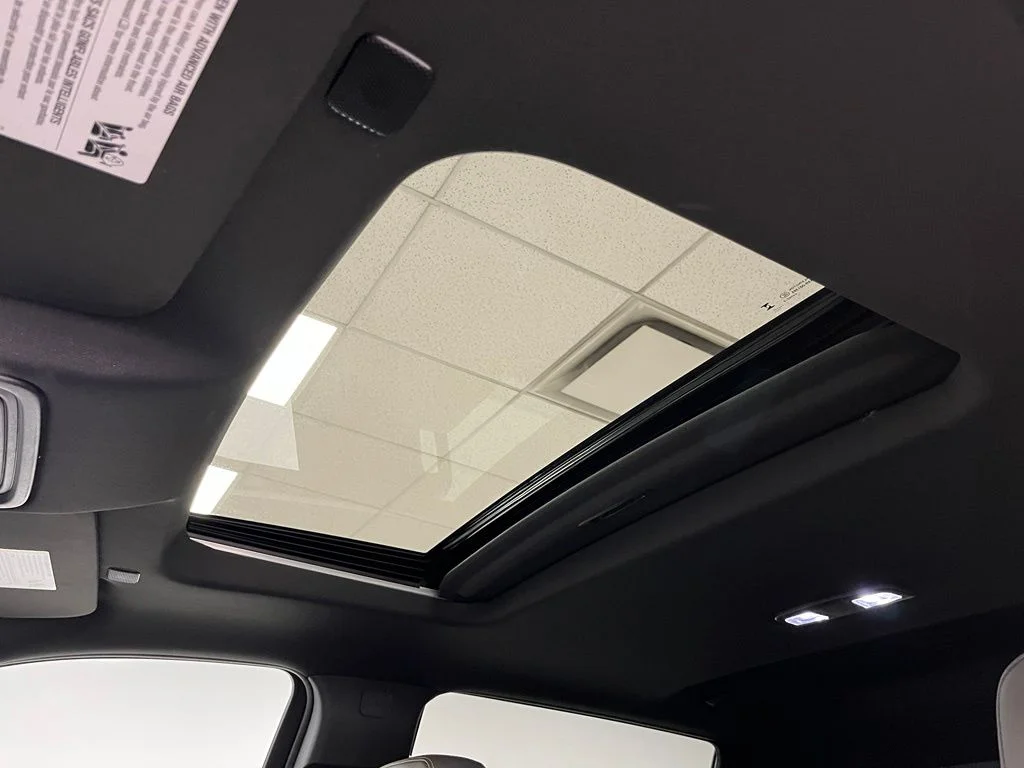 Used 2025 Black Chevrolet ZR2 image 42