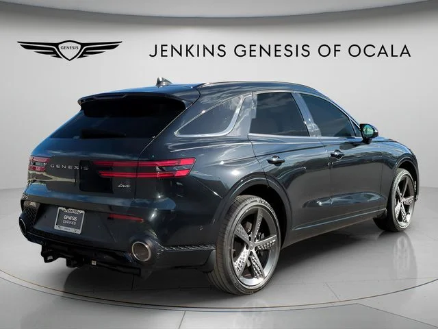 Used 2025 Black Genesis 2.5T image 7