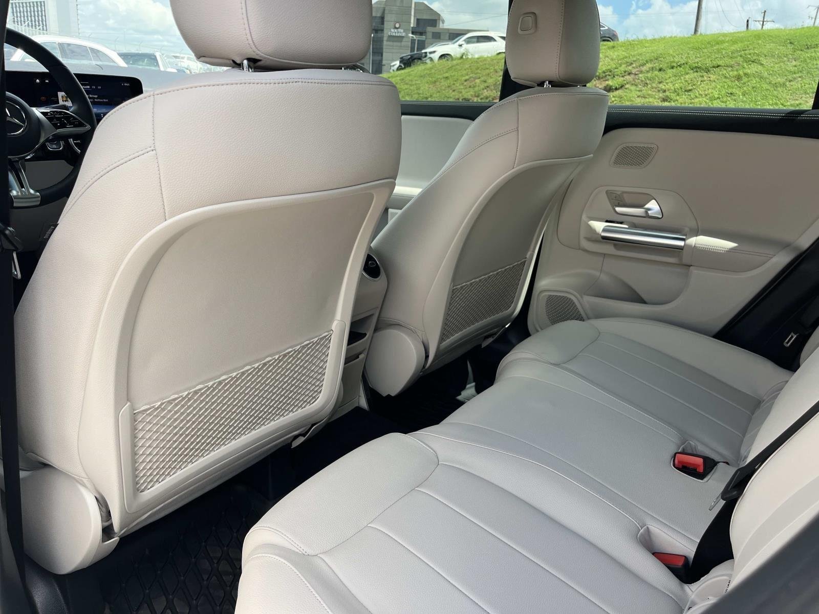 Certified Used 2026 Polar White Mercedes-Benz GLA 250 image 21