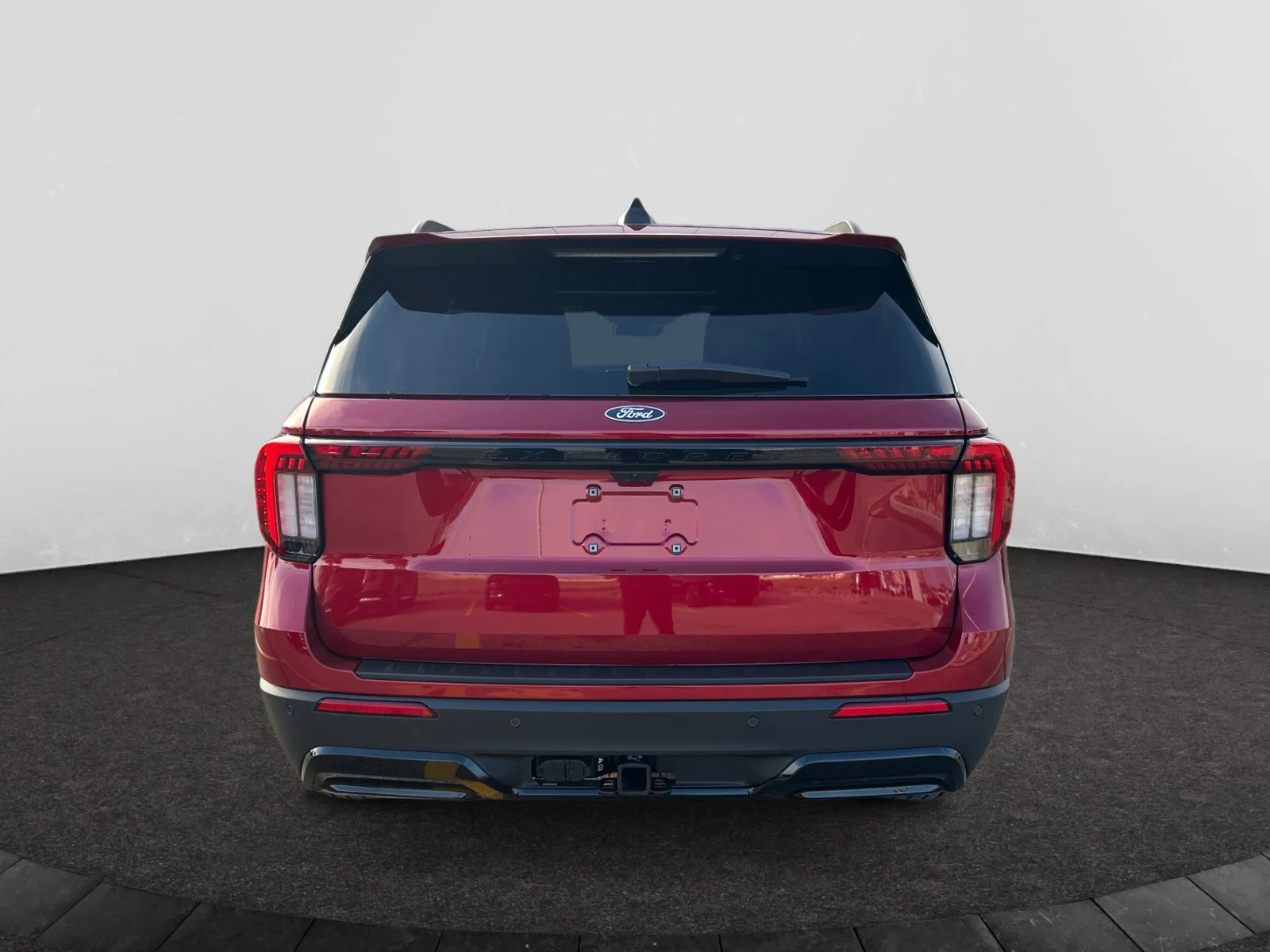 New 2027 Ruby Red Metallic Tinted Clearcoat Ford ST-Line image 4