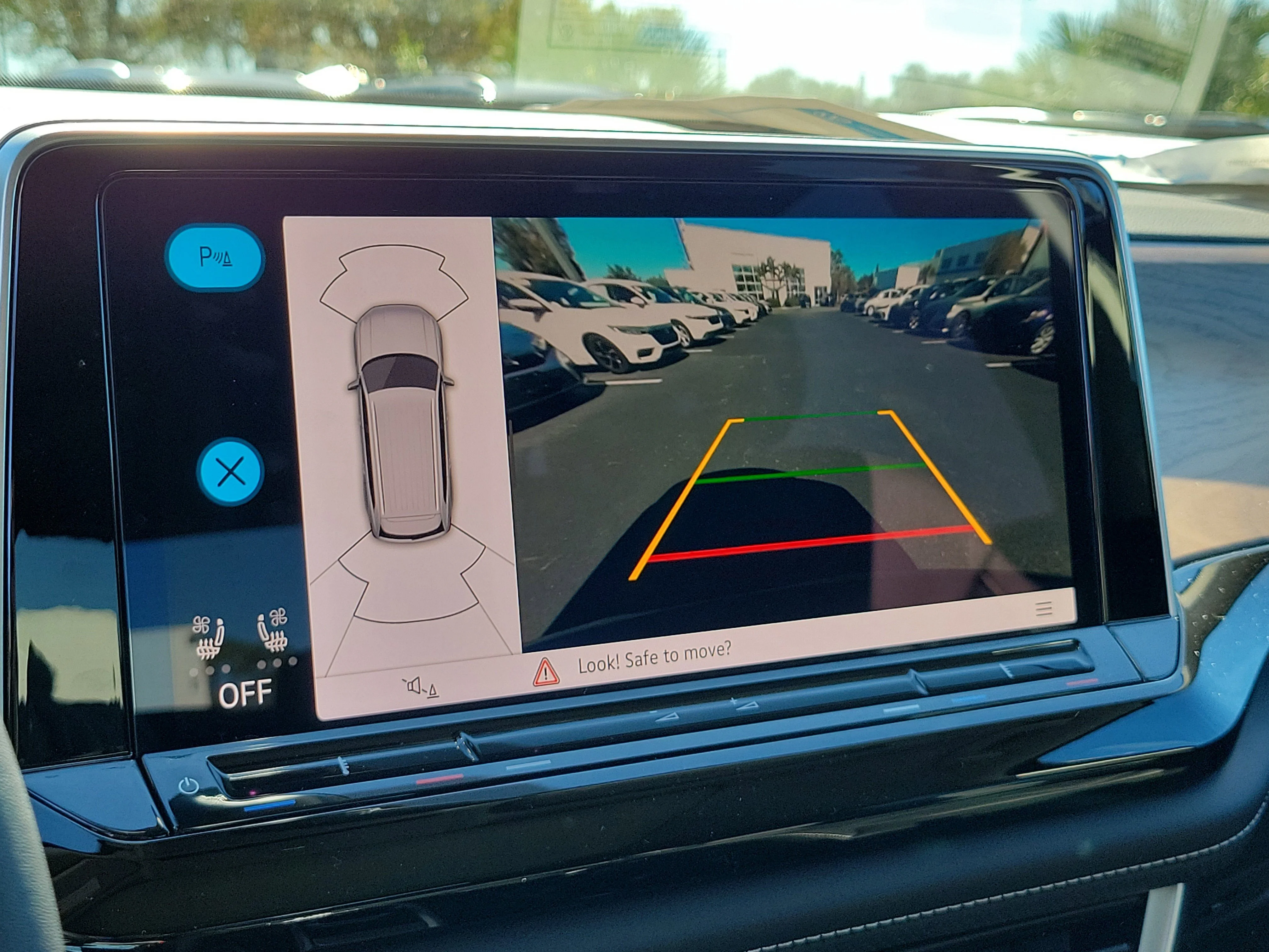 New 2026 Black Volkswagen SE w/Technology image 27