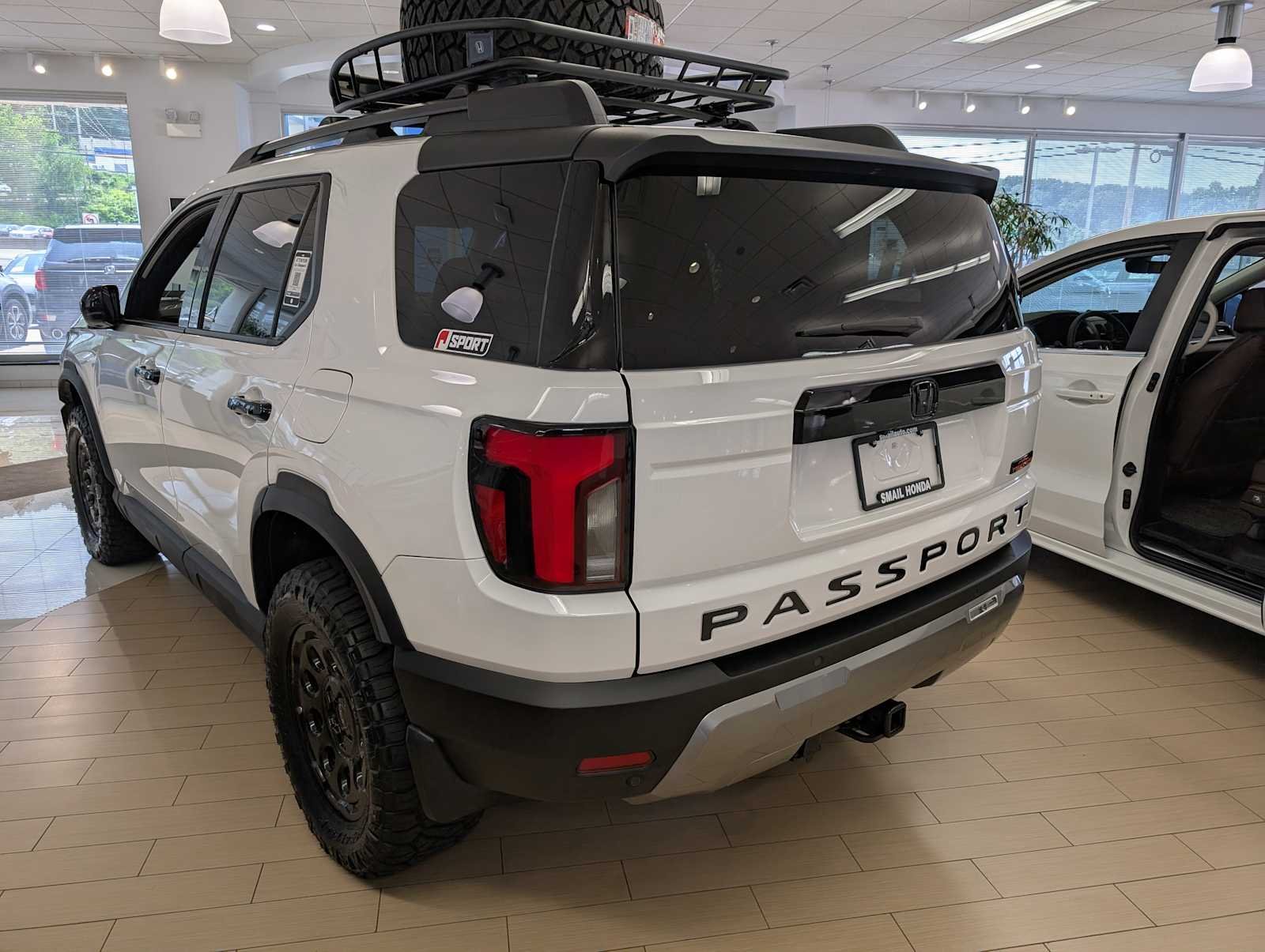 New 2026 Platinum White Pearl Honda TrailSport Elite Blackout image 9