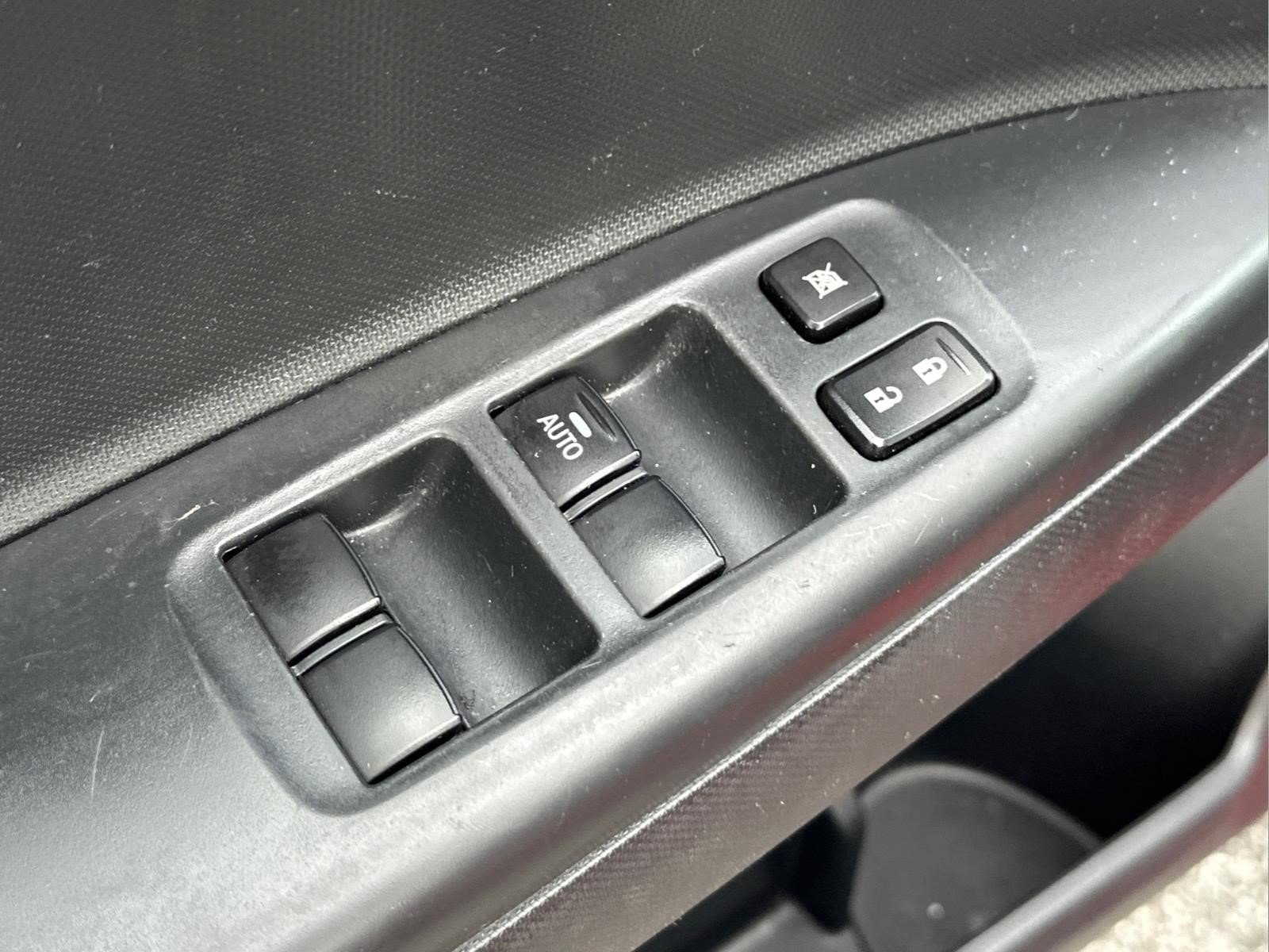 Used 2024 Wine Red Mitsubishi ES image 17