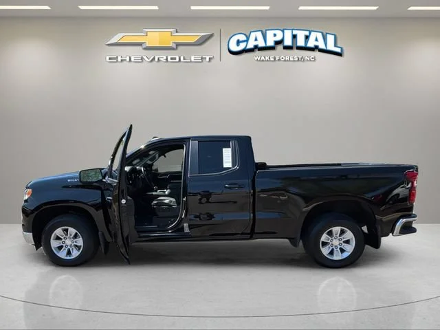 Used 2024 Black Chevrolet LT image 9