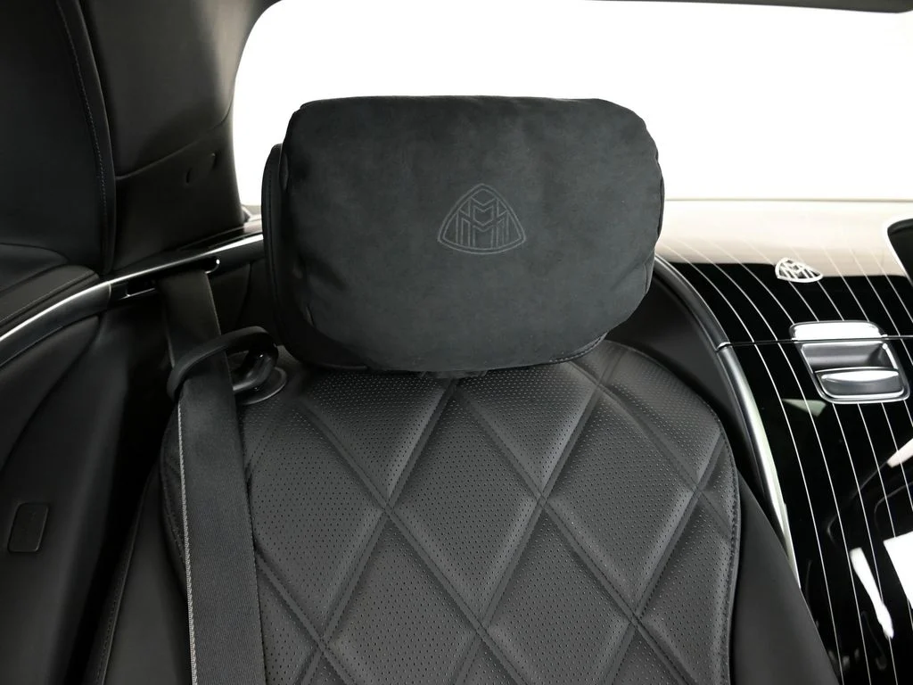 Used 2024 Obsidian Black Mercedes-Benz Maybach S 680 image 17