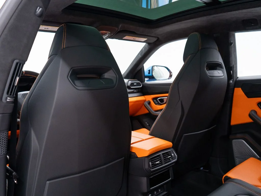 Used 2022 Blu Cepheus Lamborghini  image 23