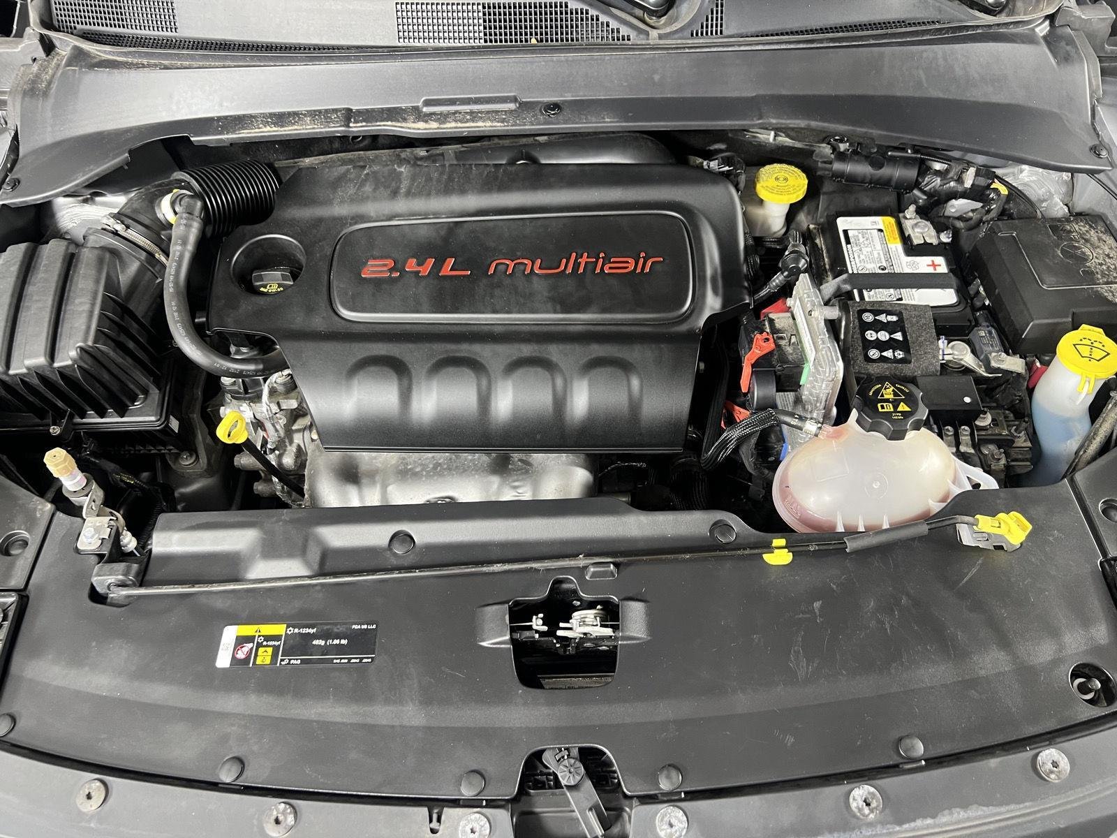 Used 2022 Billet Silver Metallic Clearco Jeep Trailhawk image 20