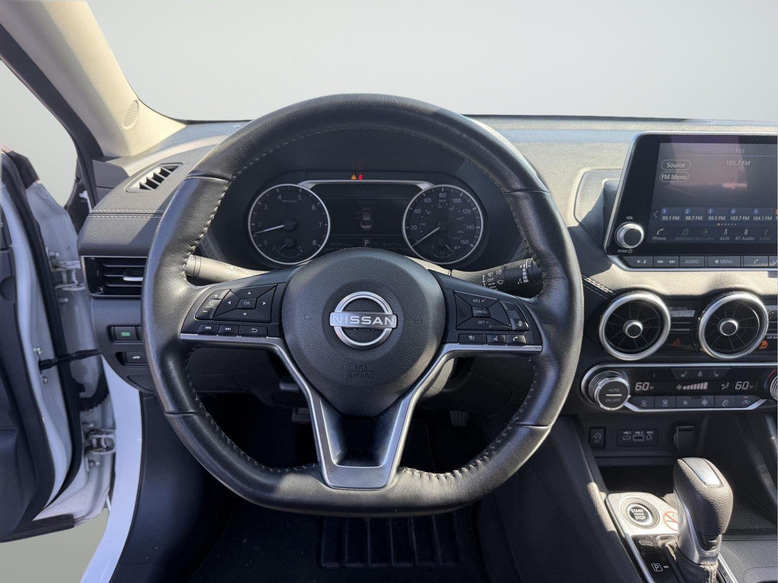 Used 2025 Aspen White Tricoat Nissan SV image 15