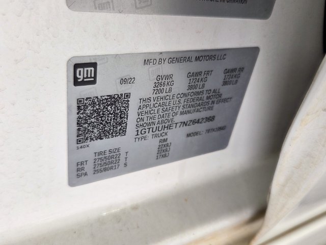 Used 2022 White GMC Denali Ultimate image 20