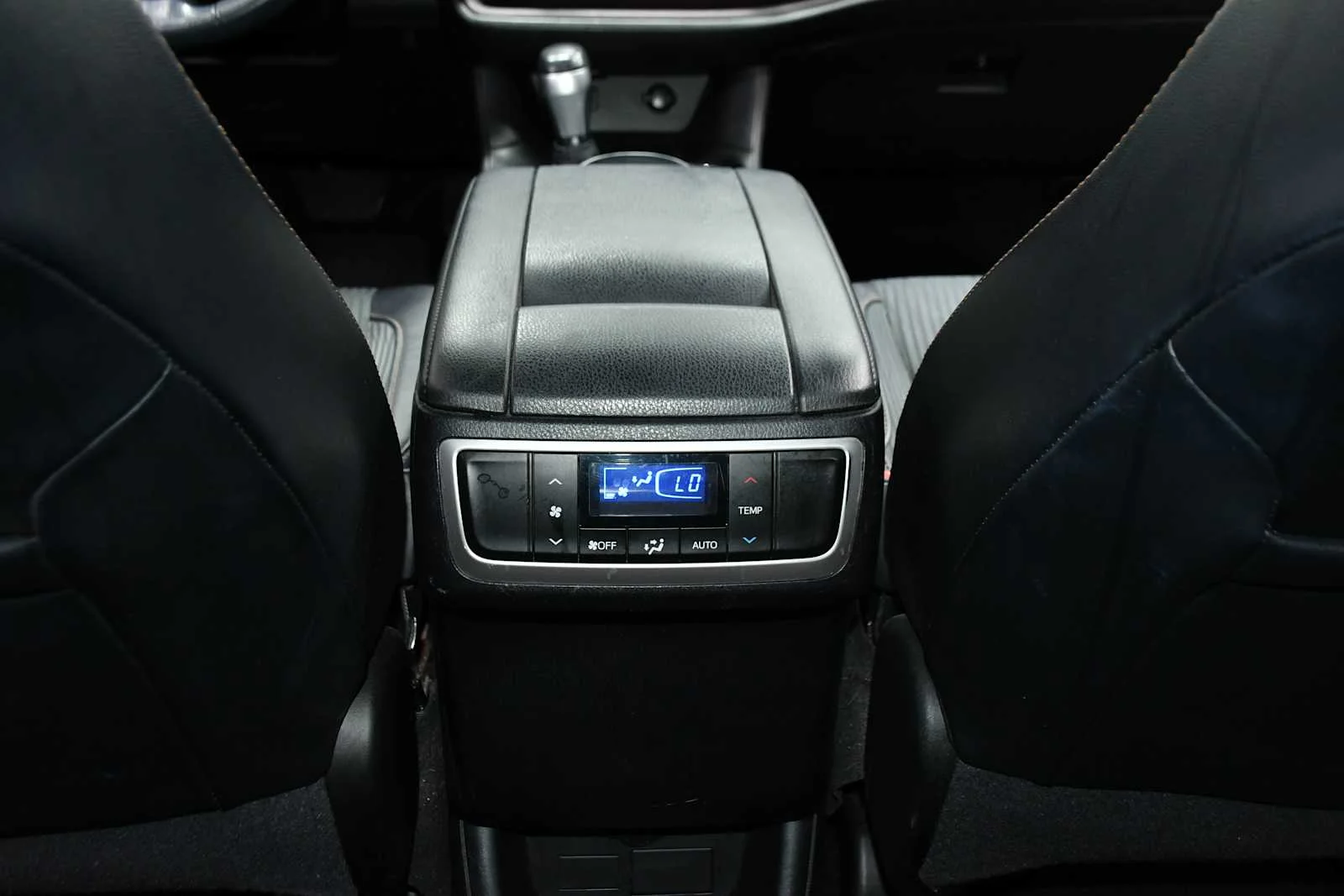 Used 2015 Predawn Gray Mica Toyota LE image 23