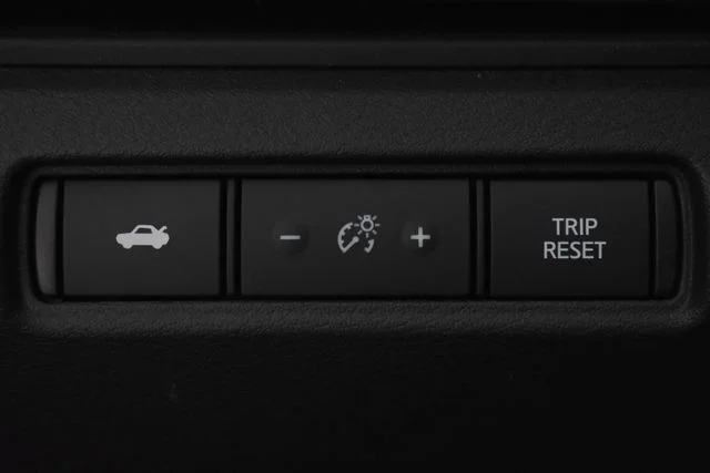 Used 2022 Gray Nissan 2.5 SV image 29