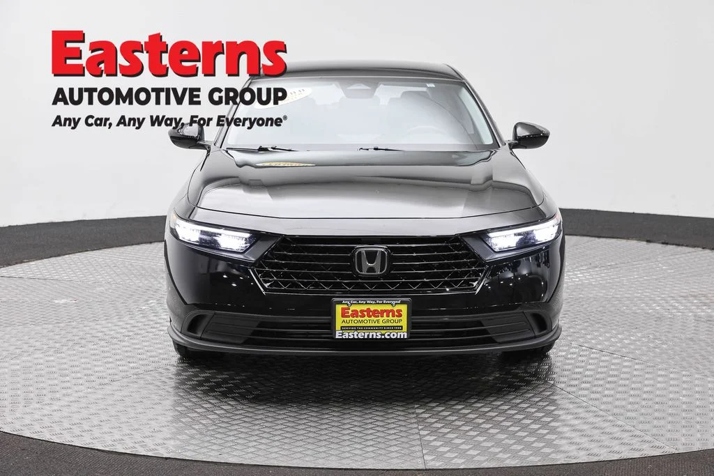 Used 2024 Black Honda LX image 2