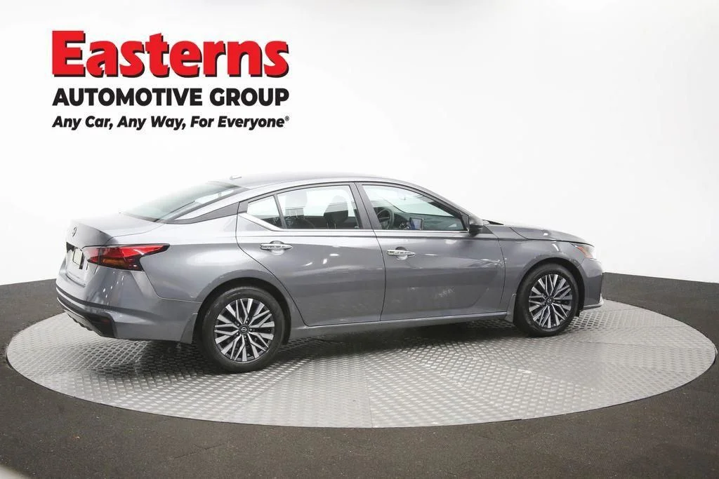 Used 2025 Gray Nissan 2.5 SV image 44