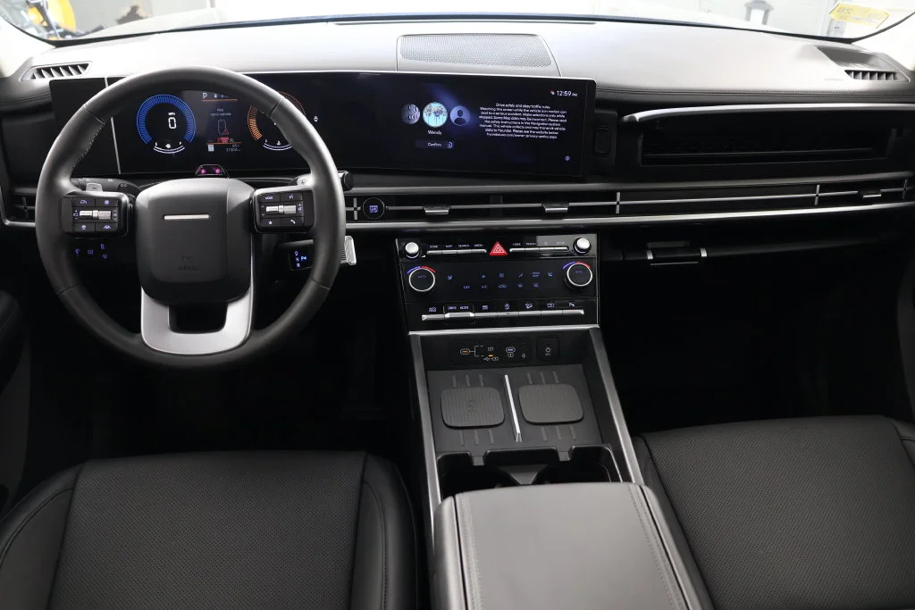 Used 2024 Gray Hyundai XRT image 2