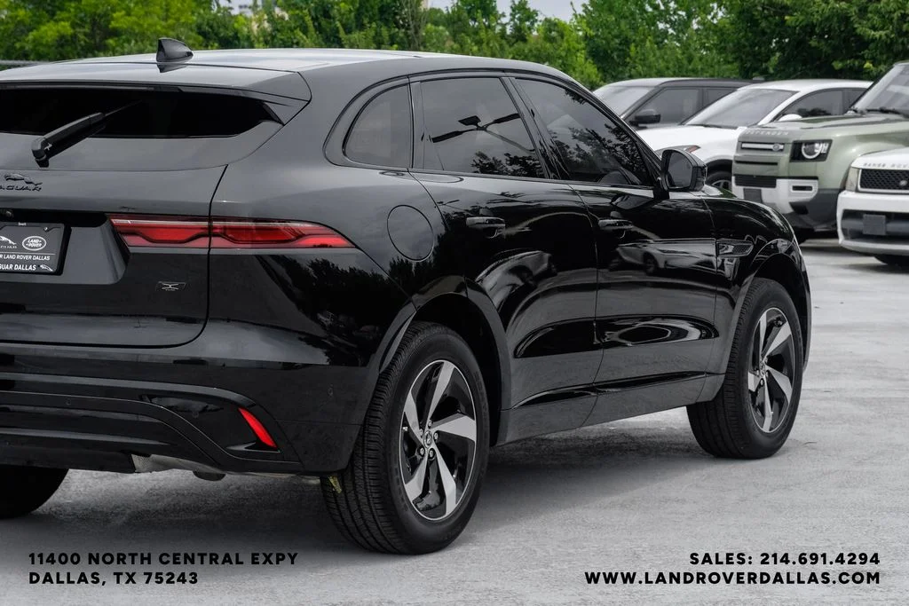 2026 Jaguar F-Pace R-Dynamic S - Photo 10