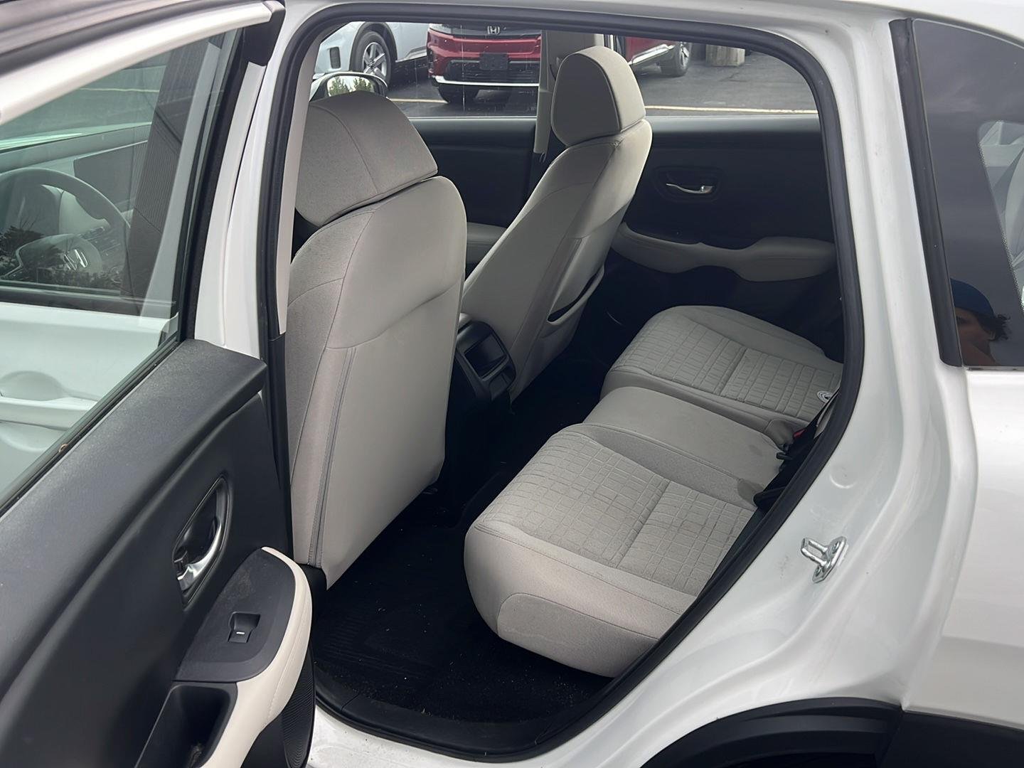 Used 2025 Platinum White Pearl Honda LX image 16