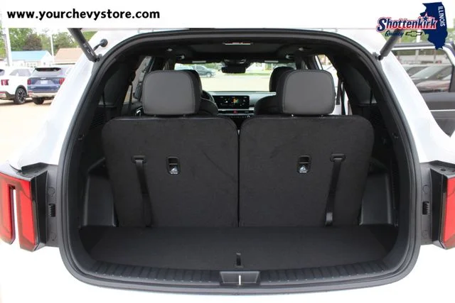 New 2026 White Kia X-Line SX Prestige image 25