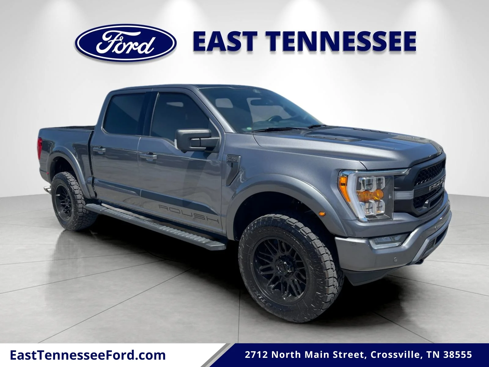 Used 2022 Gray Ford XLT image 1