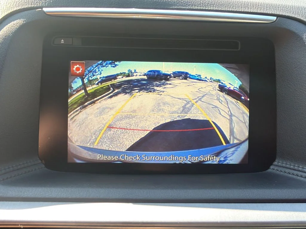Used 2016 Silver Mazda Touring image 16
