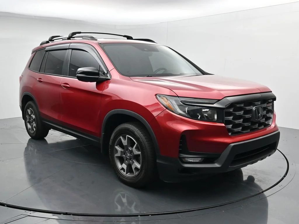 Used 2022 Red Honda TrailSport image 1