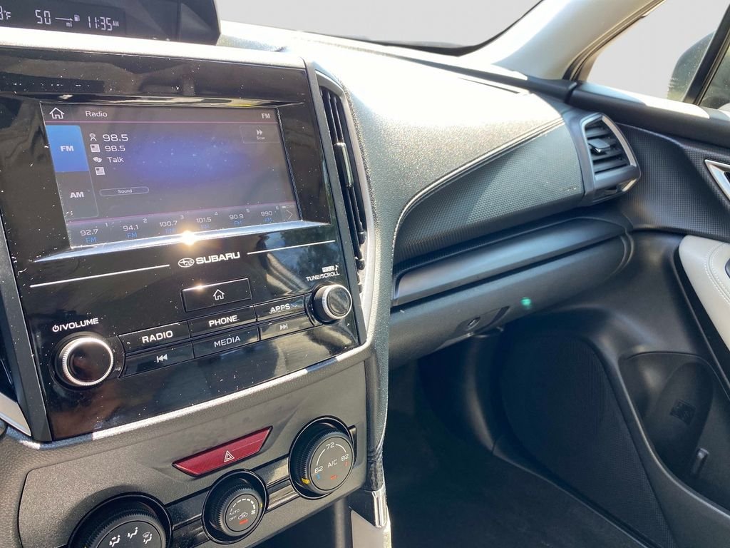 Used 2024 Gray Subaru Base image 31