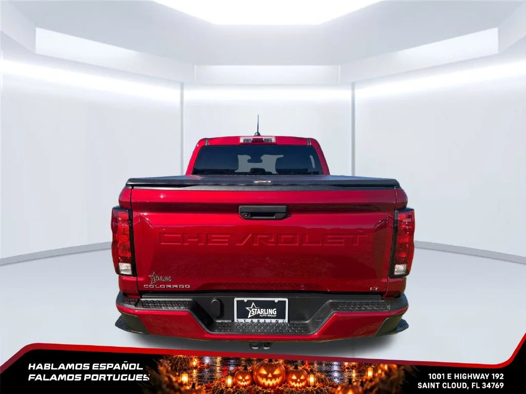 Used 2023 RADIANT RED TINTCOAT Chevrolet 2WD LT image 4