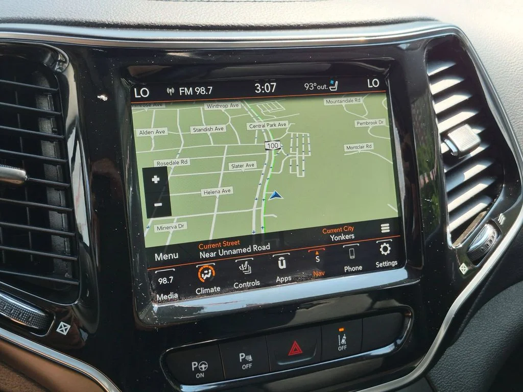 Used 2021 Gray Jeep Limited image 18