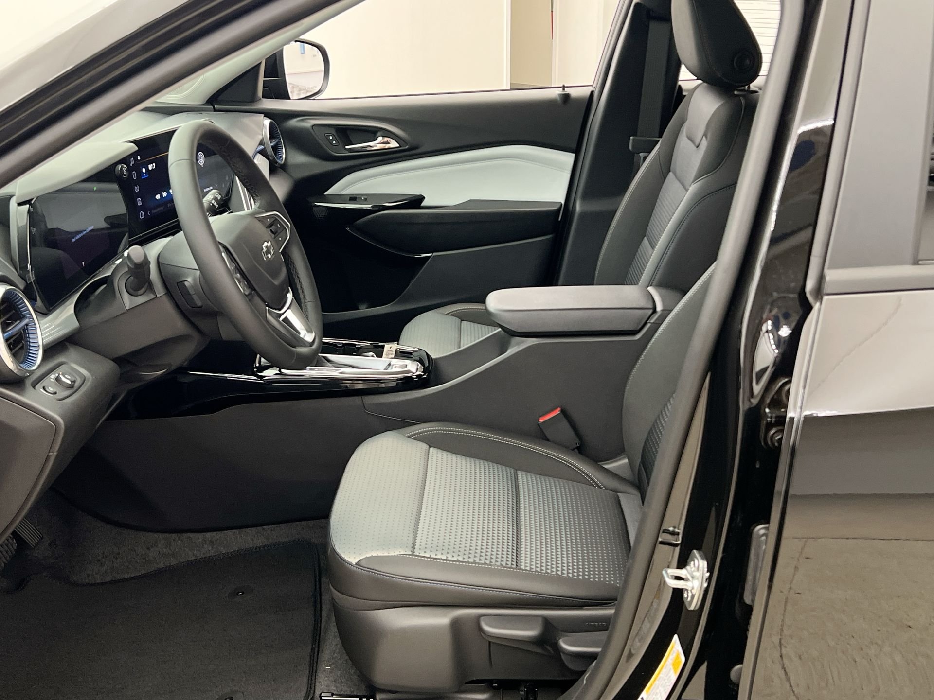 2026 Chevrolet Trax LT - Photo 63
