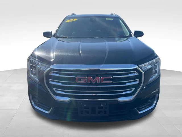 Used 2024 Black GMC SLT image 9