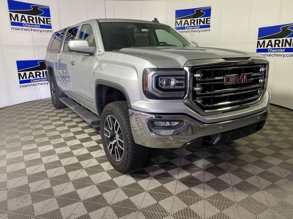 2018 GMC Sierra 4WD Crew Cab Short Box SLT's photo
