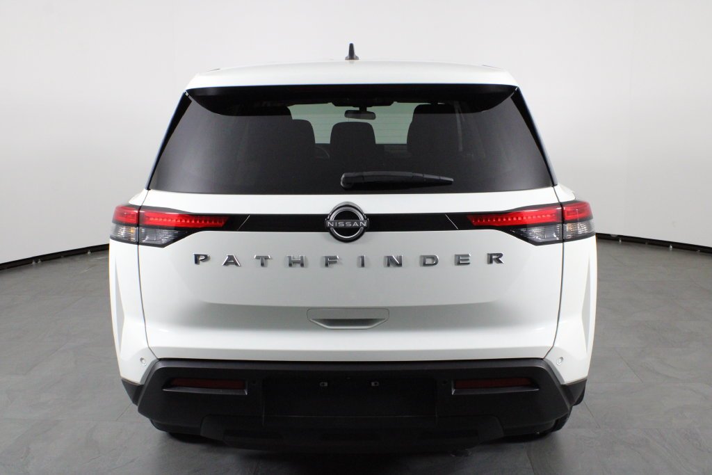 2024 Nissan Pathfinder S - Photo 10
