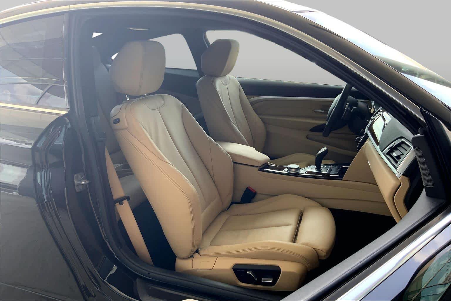 Used 2020 Black Sapphire Metallic BMW 430i image 9