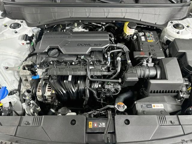 New 2027 Hyundai KONA SEL Sport