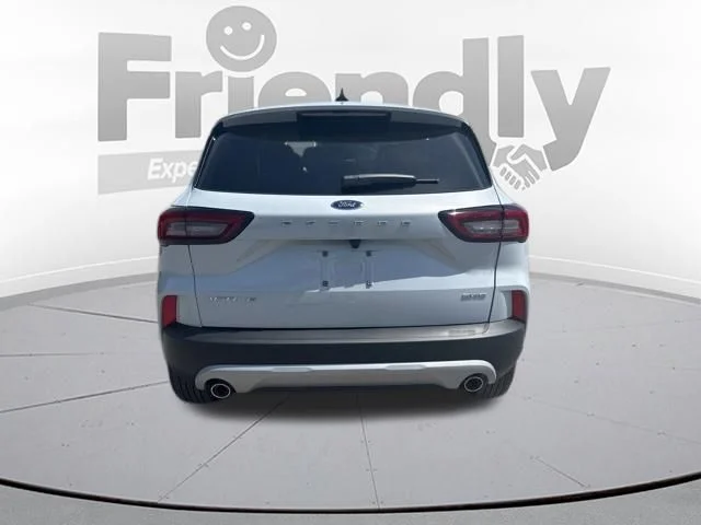 Used 2025 Silver Metallic Ford Active image 5