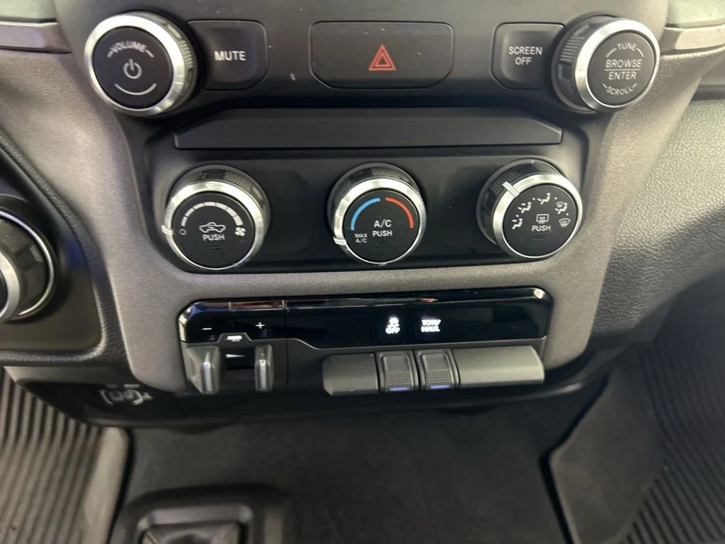 2022 RAM Ram 2500 Pickup Tradesman - Photo 29