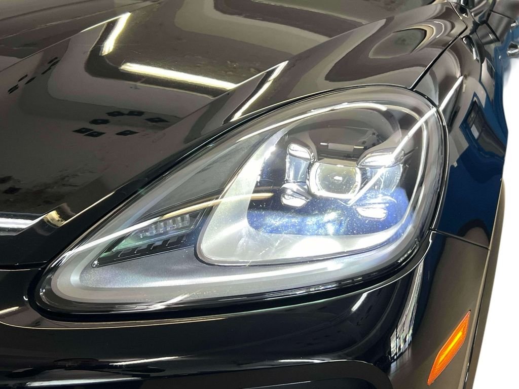 Used 2023 Black Porsche Platinum Edition image 20
