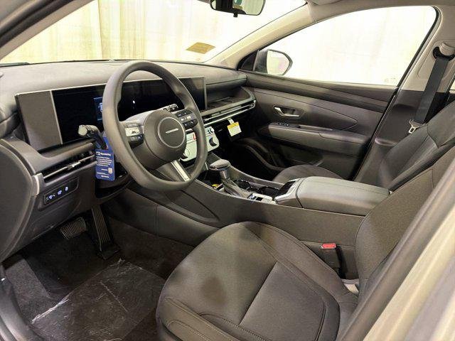 New 2026 Shimmering Silver Hyundai SEL AWD image 13