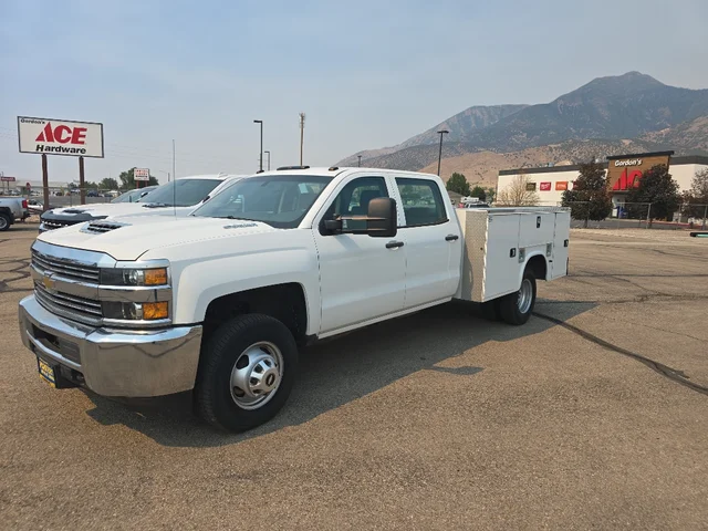 2018 Chevrolet Silverado 3500 HD Chassis Cab Work Truck