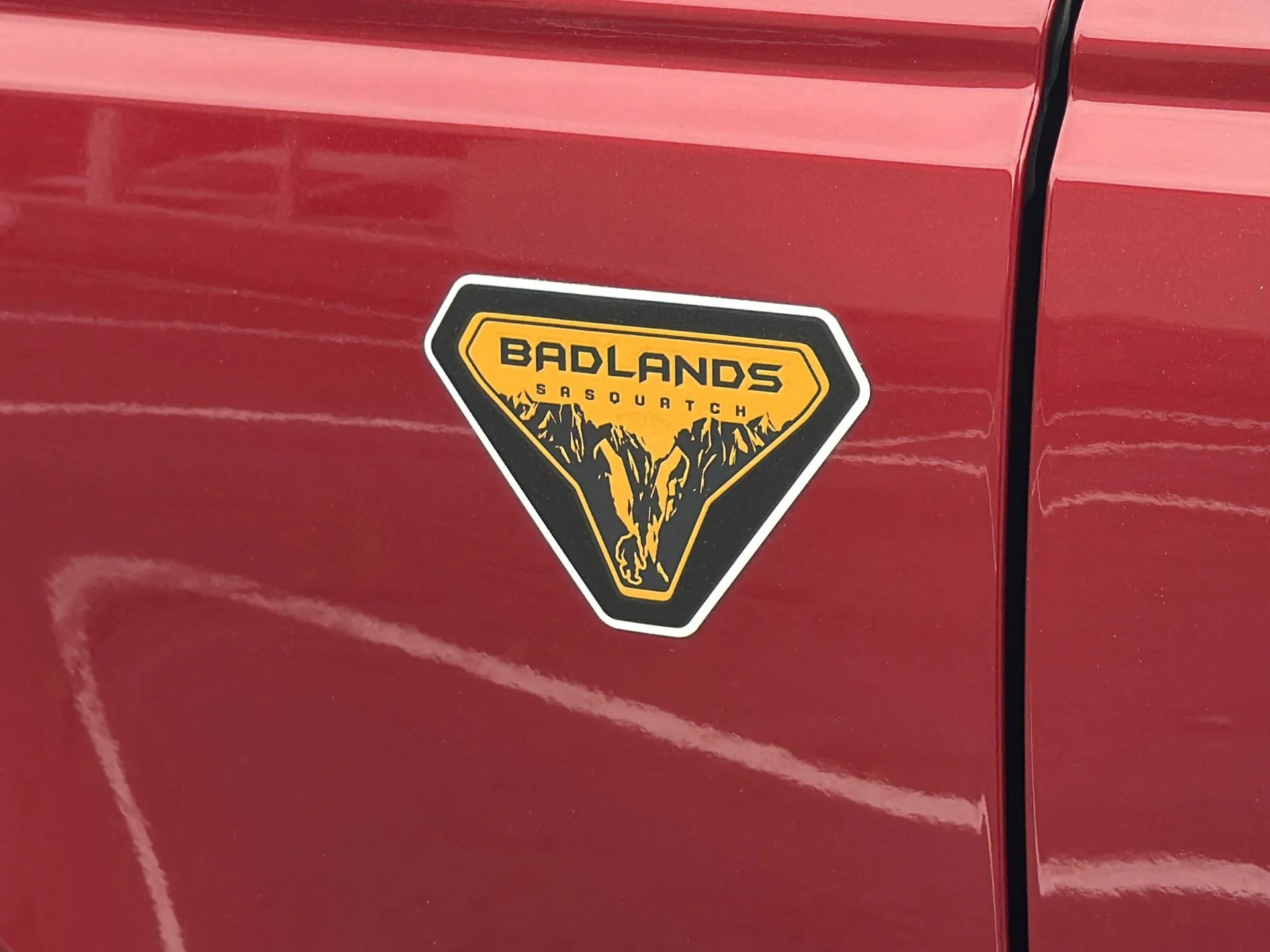 New 2026 Ruby Red Metallic Tinted Clearcoat Ford Badlands® image 30