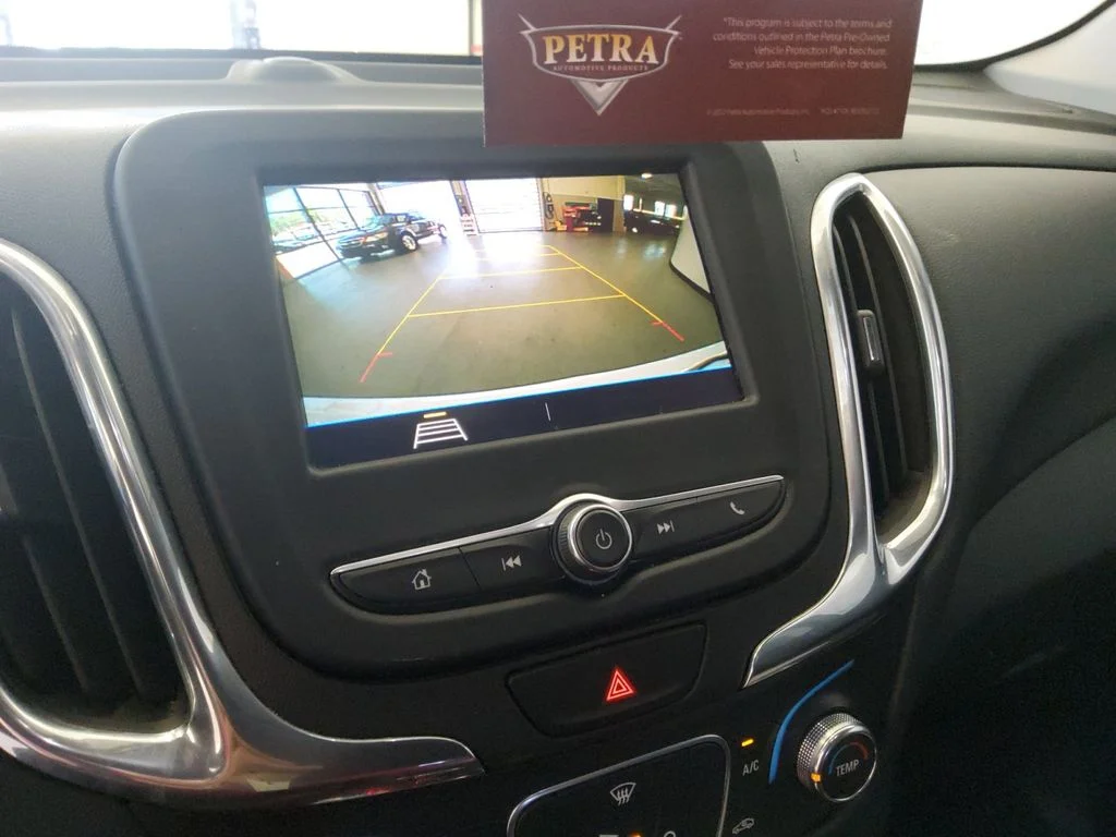 Used 2020 White Chevrolet LT image 25
