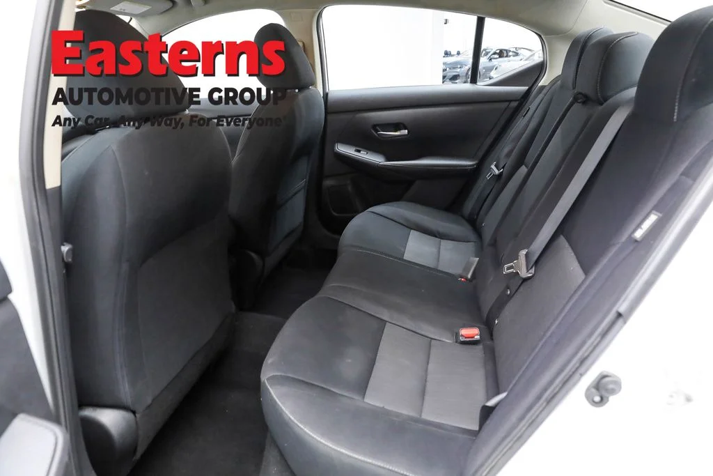 Used 2021 White Nissan SV image 21