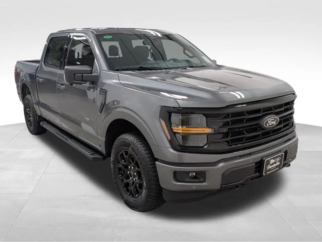 New 2026 Carbonized Gray Metallic Ford XLT image 55