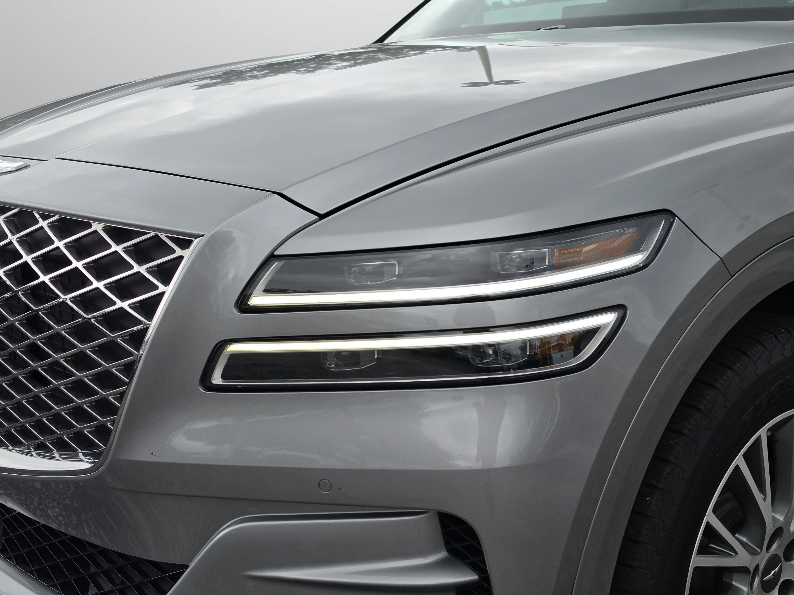 Used 2024 Savile Silver Genesis 2.5T image 13