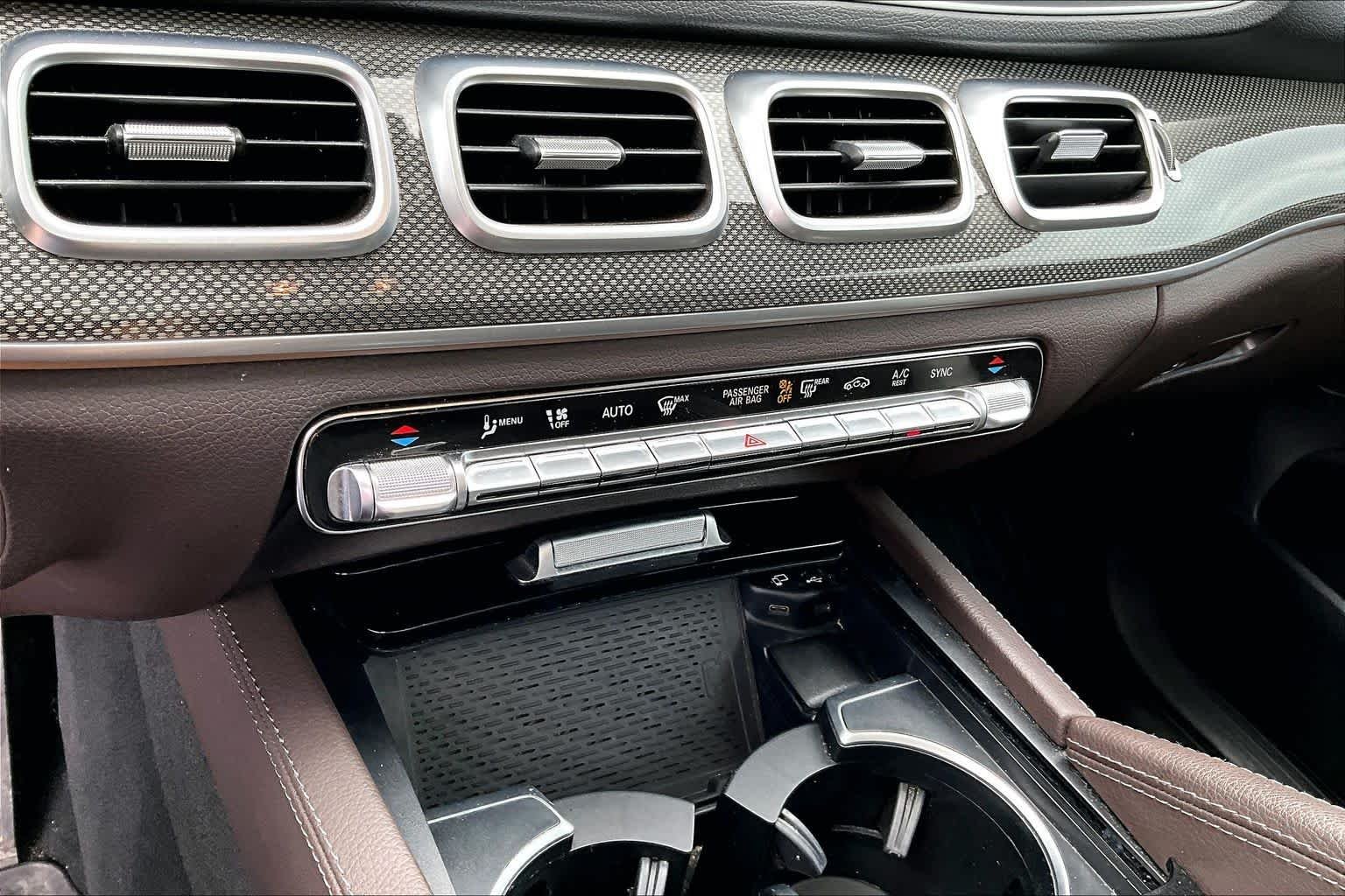 Used 2023 Selenite Grey Metallic Mercedes-Benz GLE 450 image 29