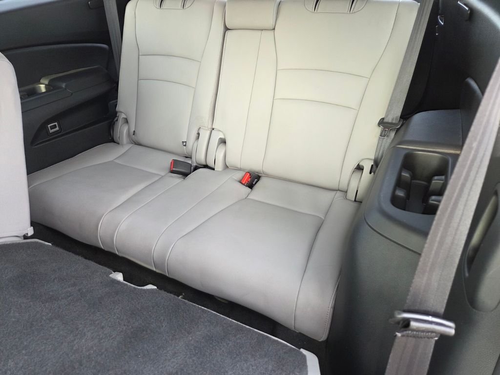 Used 2022 Silver Honda Special Edition image 16