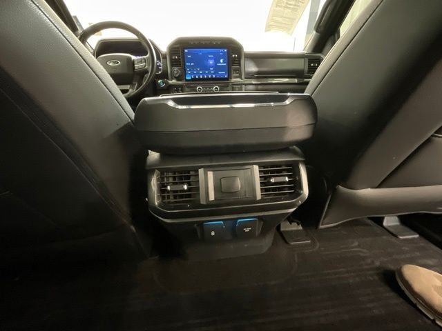 Used 2021 Black Ford XLT image 26