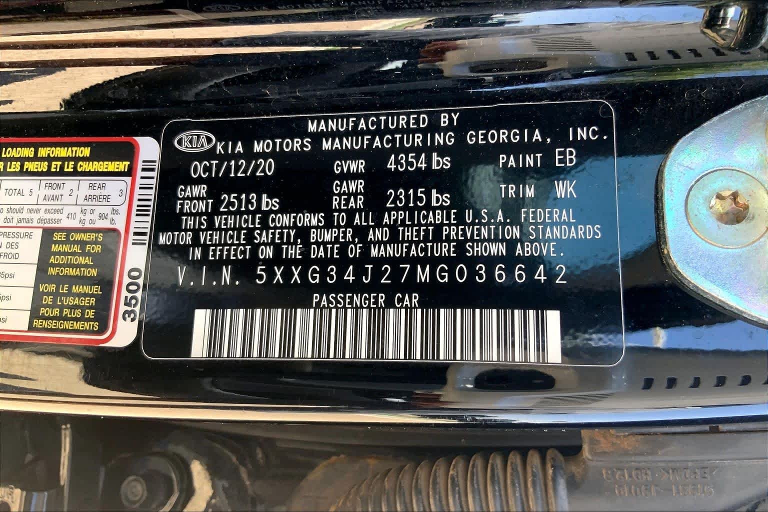Used 2021 Ebony Black Kia EX image 31